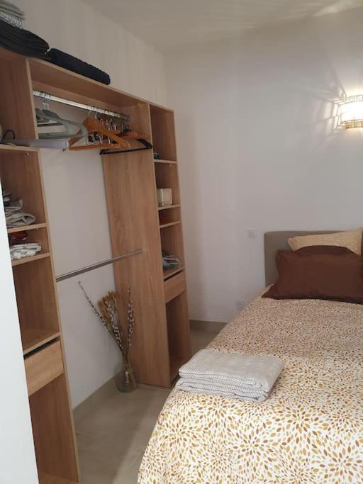 Appartement 30 M De La Plage Grimaud Eksteriør billede