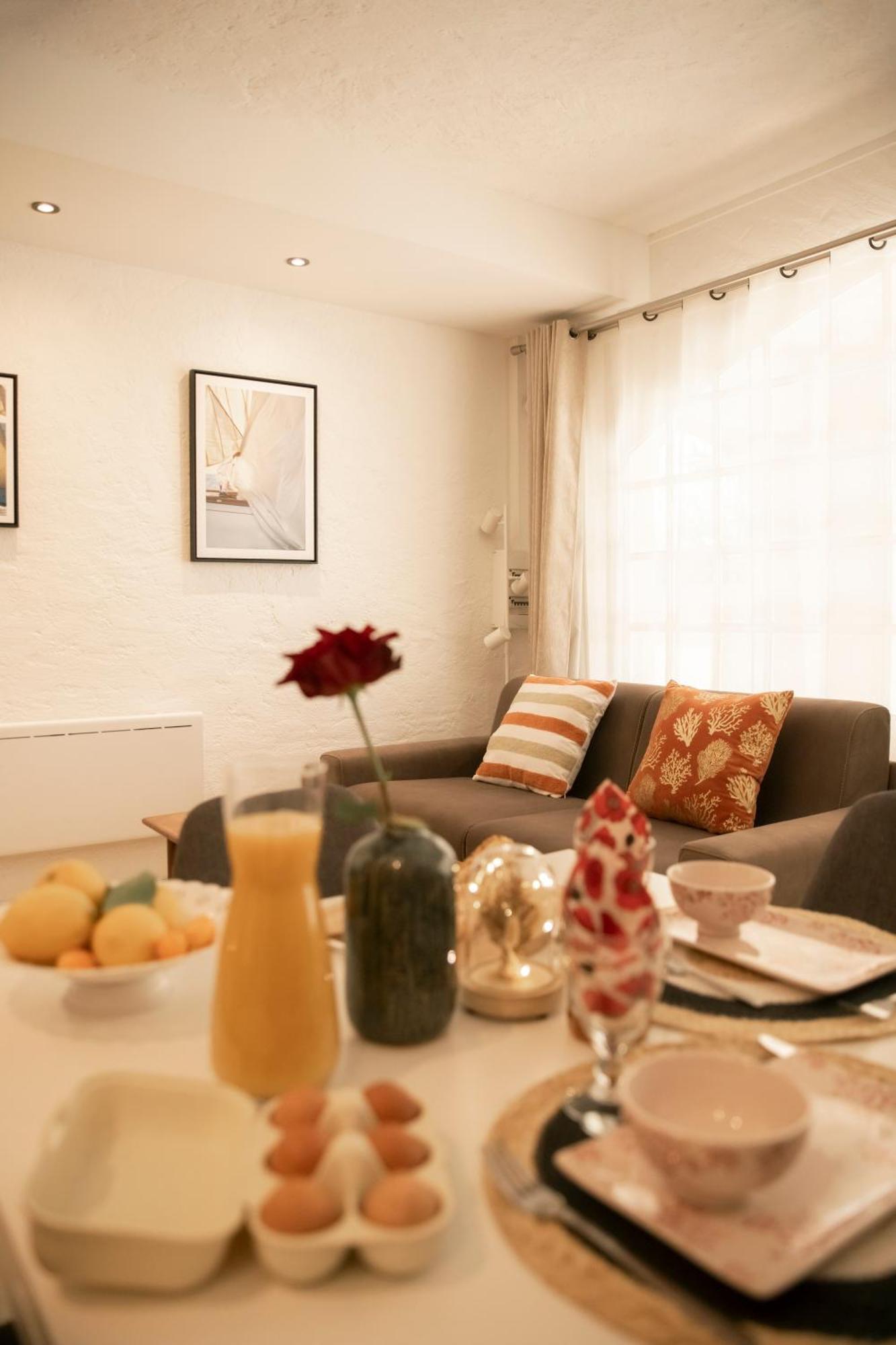 Appartement 30 M De La Plage Grimaud Eksteriør billede