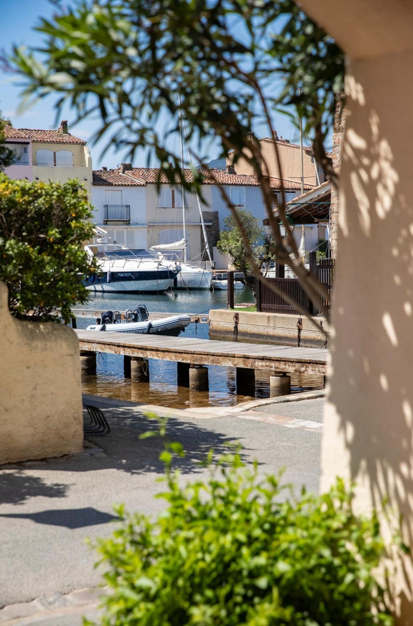 Appartement 30 M De La Plage Grimaud Eksteriør billede